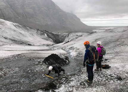 Vatnajokull-glacier-walk-1